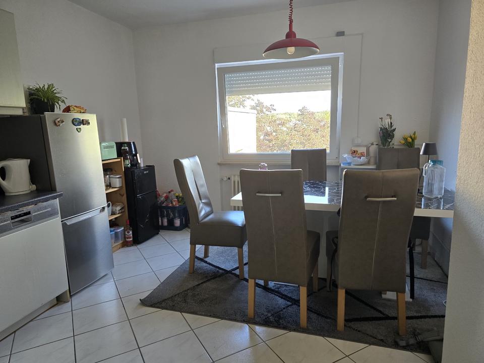 Thumbnail-Zimmer in 3-Zimmer-Wohnung im Zentrum von Gießen zu vermieten