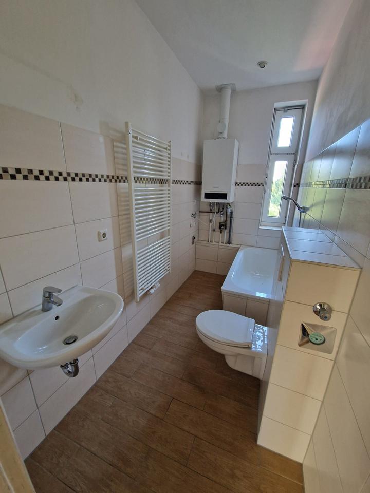 Thumbnail-Sanierte helle 3-Raum-Wohnung mit Kamin