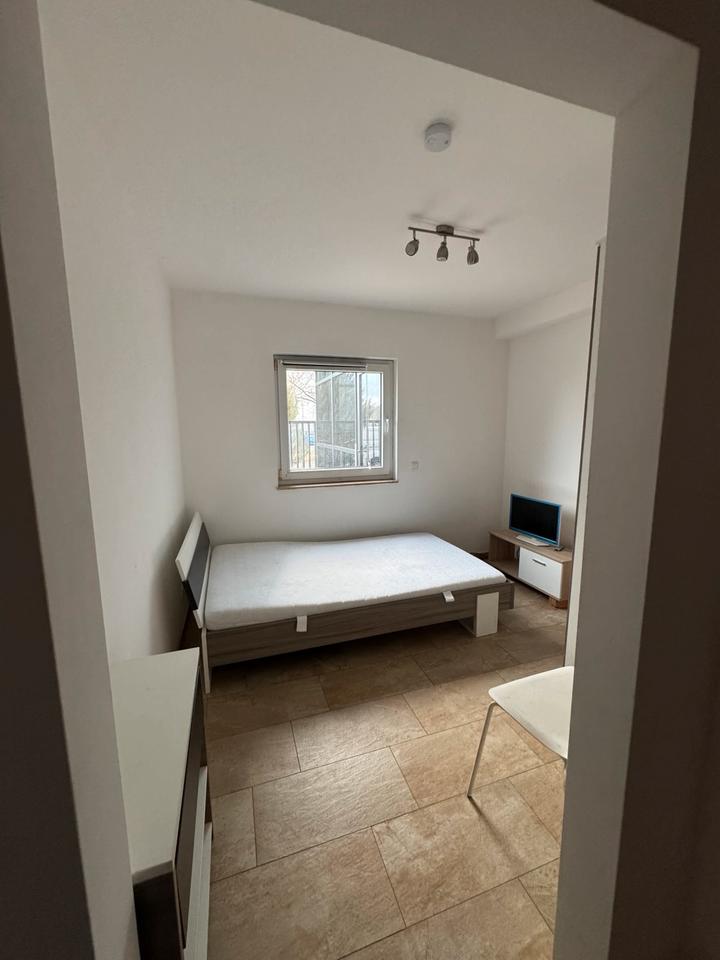 Thumbnail-1-Zimmer-Wohnung ca. 20 qm - mit gemeinschaftsküche