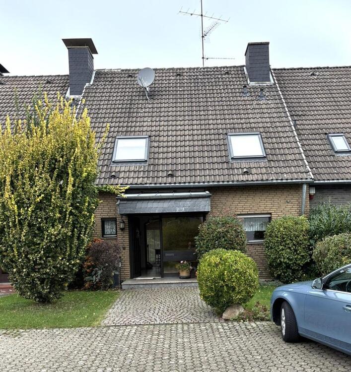 Thumbnail-Hürth-Stotzheim: Reihenmittelhaus mit Garten