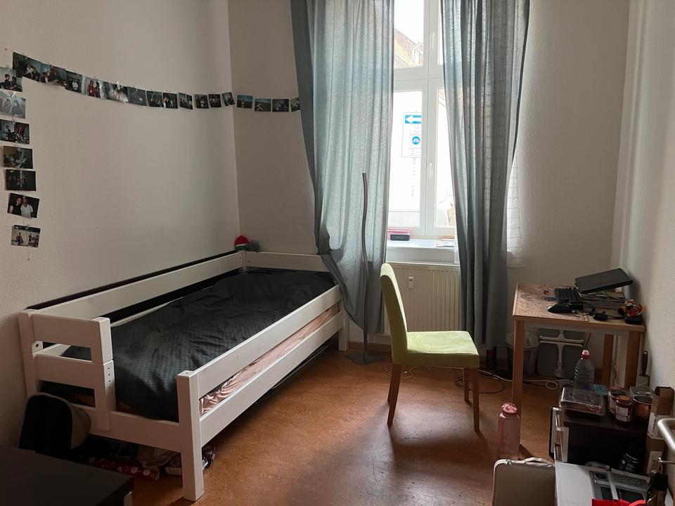 Thumbnail-Zimmer in zentraler Lage – 13 m2 in entspannter 4er-WG.
