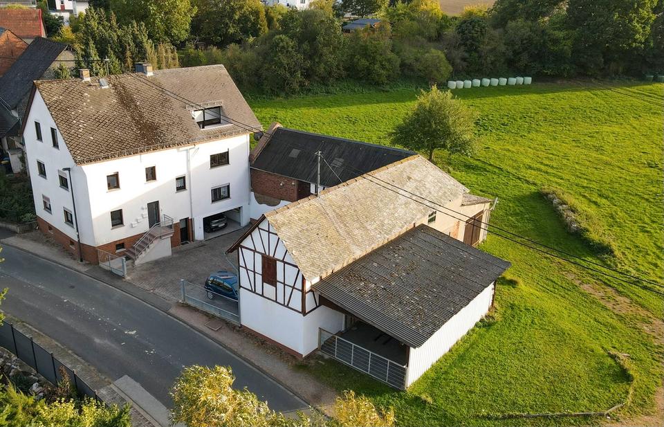 Thumbnail-Mehrfamilienhaus mit Hof & Nebengebäuden Bauernhof