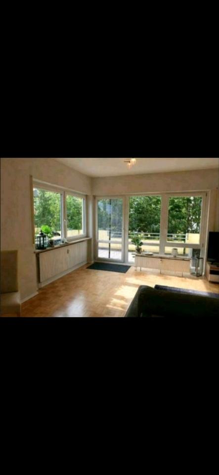 Thumbnail-Helle 2-Z-Penthousew. mit großem Balkon, TG-Stpl. und Einbauküche