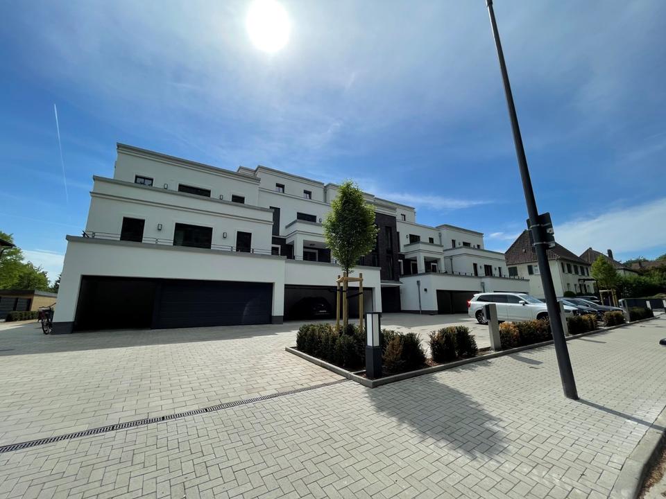 Thumbnail-3-Zimmer-Wohnung im wunderschönen Stadtwaldpalais