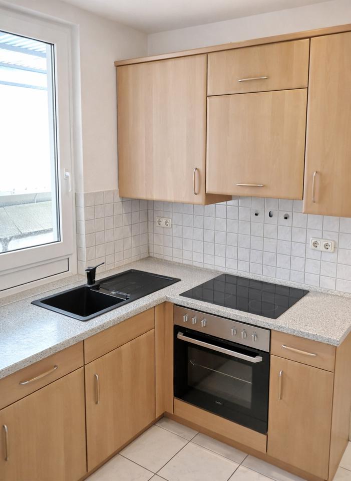 Thumbnail-Ruhige Dreiraumwohnung in der Nähe des Eisenberger Schlosses