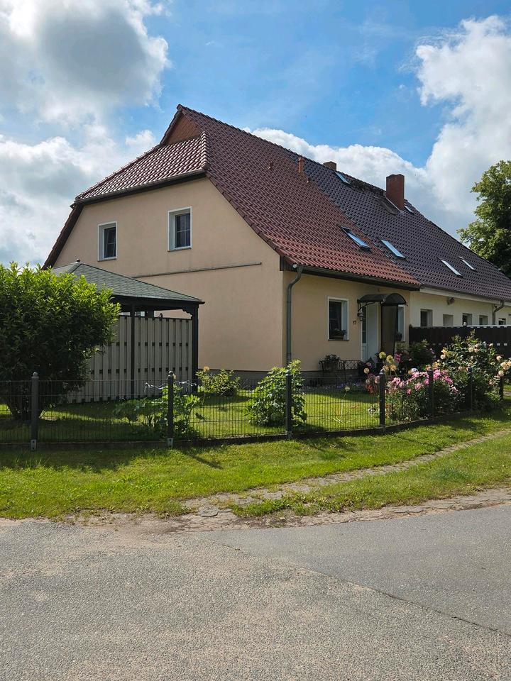 Thumbnail-Reihenhaus mit Eckgrundstück, Ländlich ruhig, Provisionsfrei