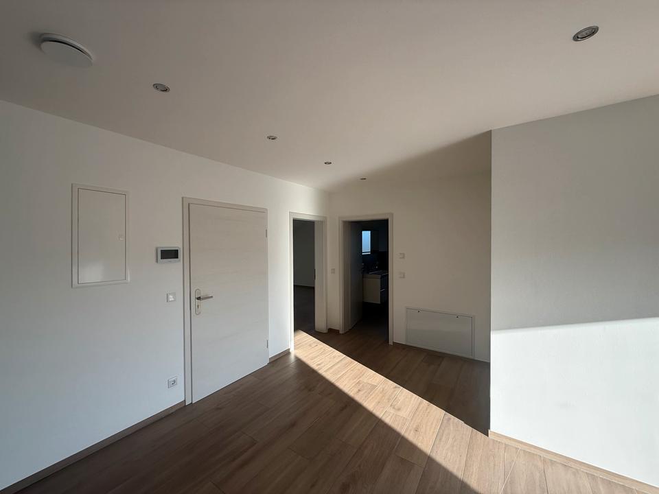 Thumbnail-Dachgeschoss 4 Zimmer Wohnung mit großen Balkon in Sandbach