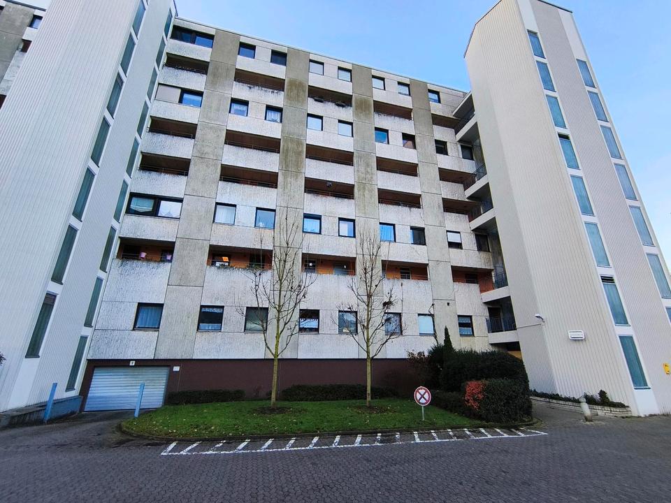 Thumbnail-3 Zimmerwohnung mit Potenzial und Altenlift in Mühlenberg