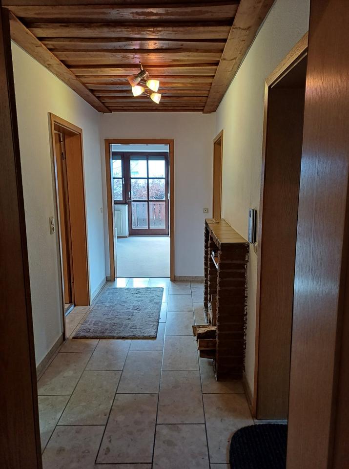 Thumbnail-2 Zimmerwohnung in Bodenmais - Balkon, Einbauküche, Kachelofen