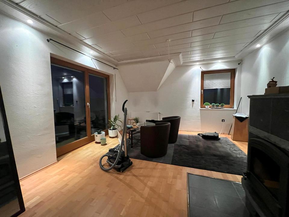 Thumbnail-Wohnung in Eidinghausen (140 m^2, 3 Schlafzimmer)