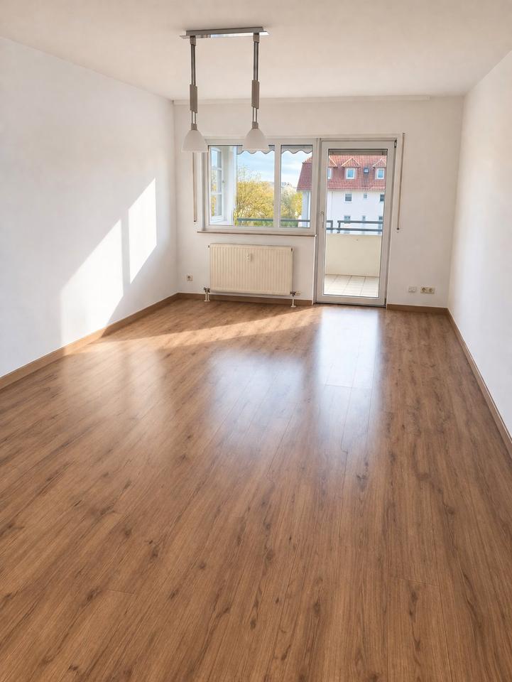 Thumbnail-64 m² 2-Zimmer Wohnung mit Balkon Worms Herrnsheim TOP Ausblick