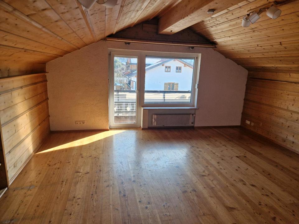 Thumbnail-Helle 2 Zimmer Wohnung mit Südbalkon und Stellplatz in Sonthofen