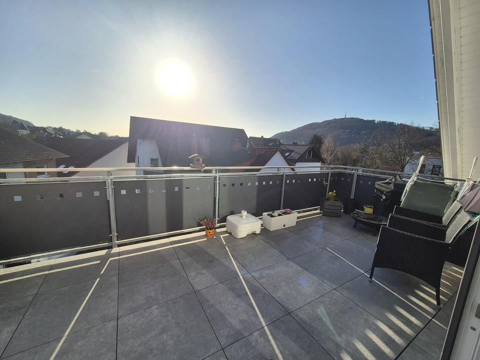 Thumbnail-** 4-Zimmer-Wohnung mit Balkon ** in Höchst **