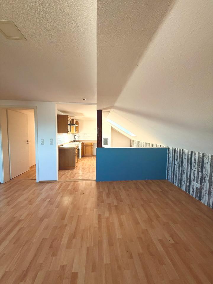Thumbnail-Große 2 Zimmerwohnung mit Garage und Gartennutzung