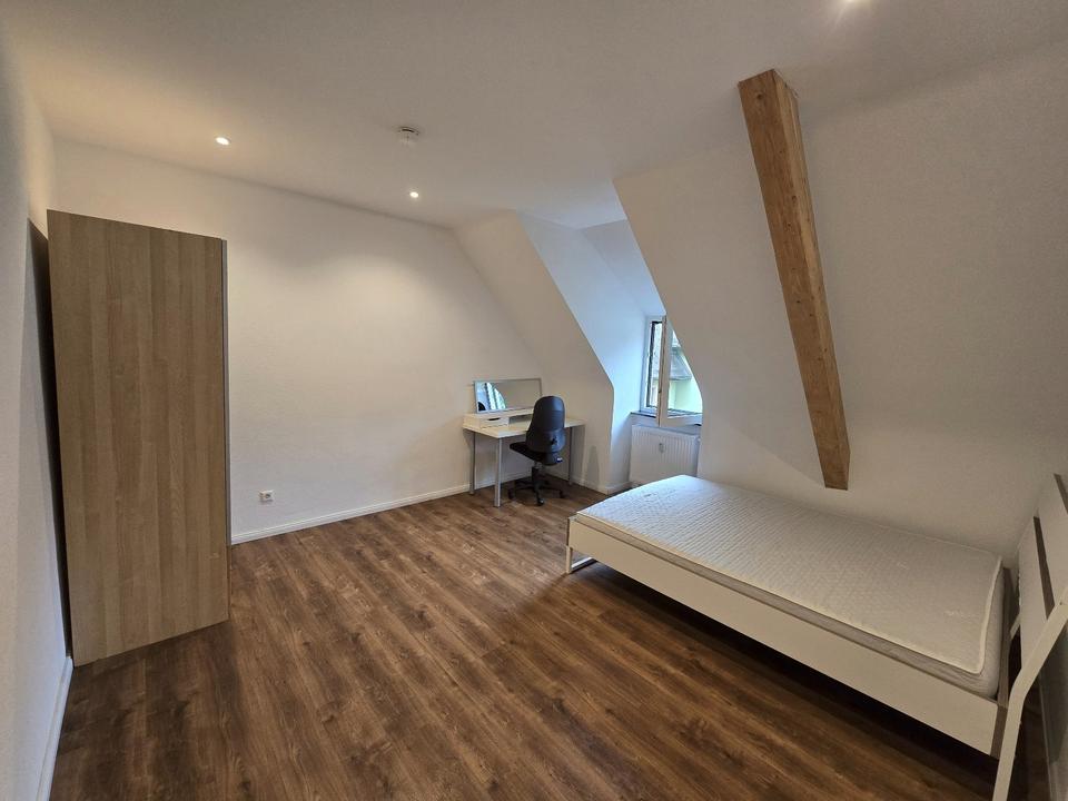 Thumbnail-Möbliertes WG-Zimmer Zentral in Schönau