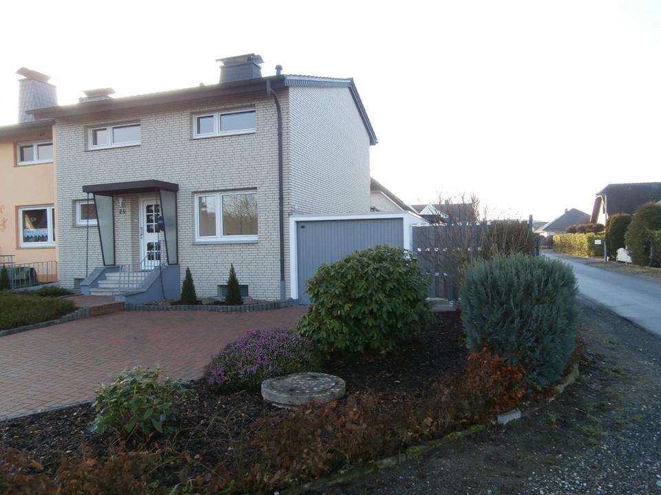 Thumbnail-Renoviertes Reihenendhaus in Bünde-Hüffen in guter Lage zu mieten