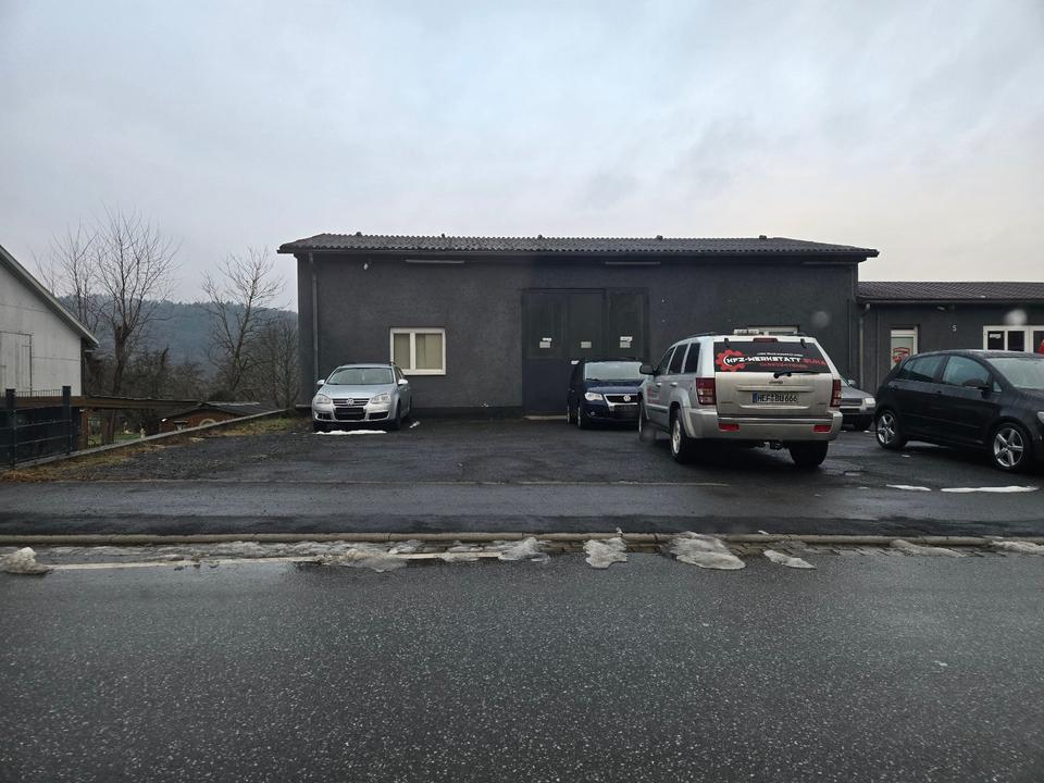 Thumbnail-Halle - Werkstatt - Stellflächen - Hauneck