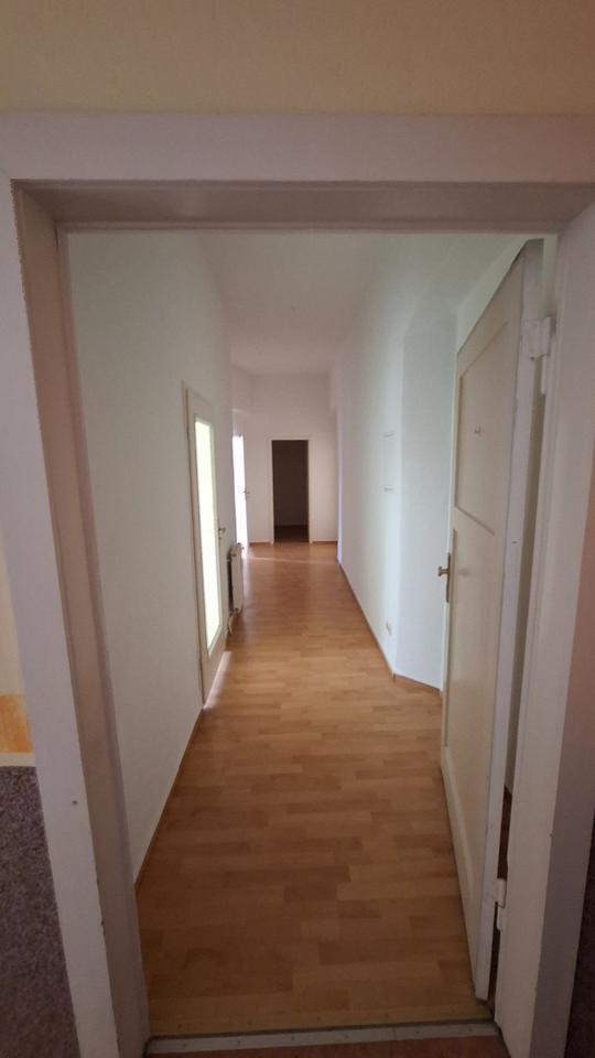 Thumbnail-Großzügige 2-Raum-Wohnung in Stadtfeld Ost