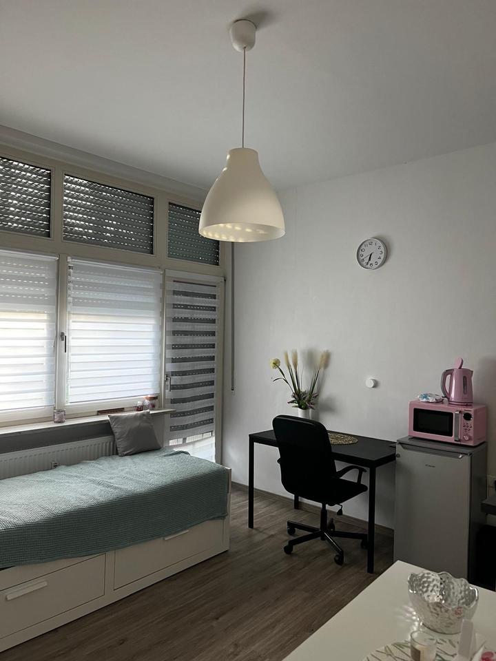 Thumbnail-Top-saniertes, ruhiges Garten-Apartment mit TG in M.- Sendling