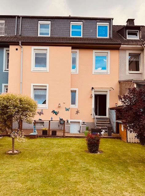 Thumbnail-Generationenhaus oder Renditeperle: Vielseitiges 2-FH mit Garten