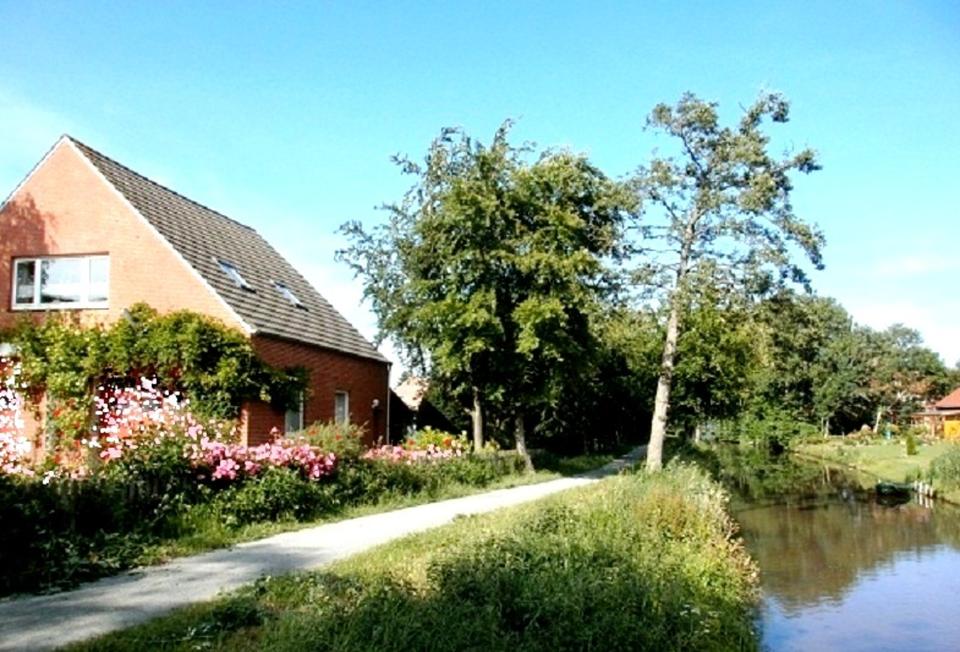 Thumbnail-Nordsee Urlaub Ferienwohnung Urlaub mit Hund Hundeurlaub Garten