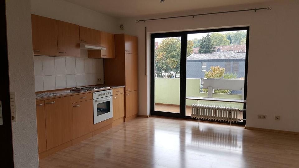 Thumbnail-1 12 Zimmer-Wohnung