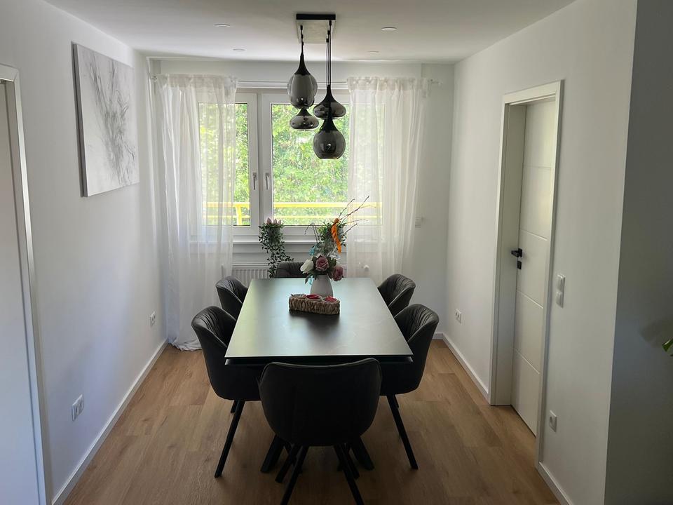 Thumbnail-Kernsanierte 3,5 ZKB Wohnung LU Süd 90m2