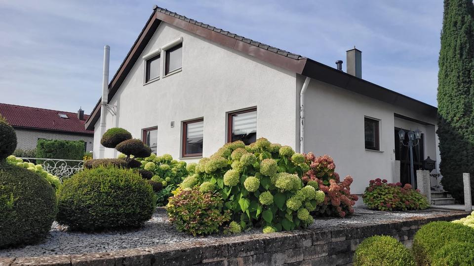 Thumbnail-Einfamilienhaus mit Einliegerwohnung