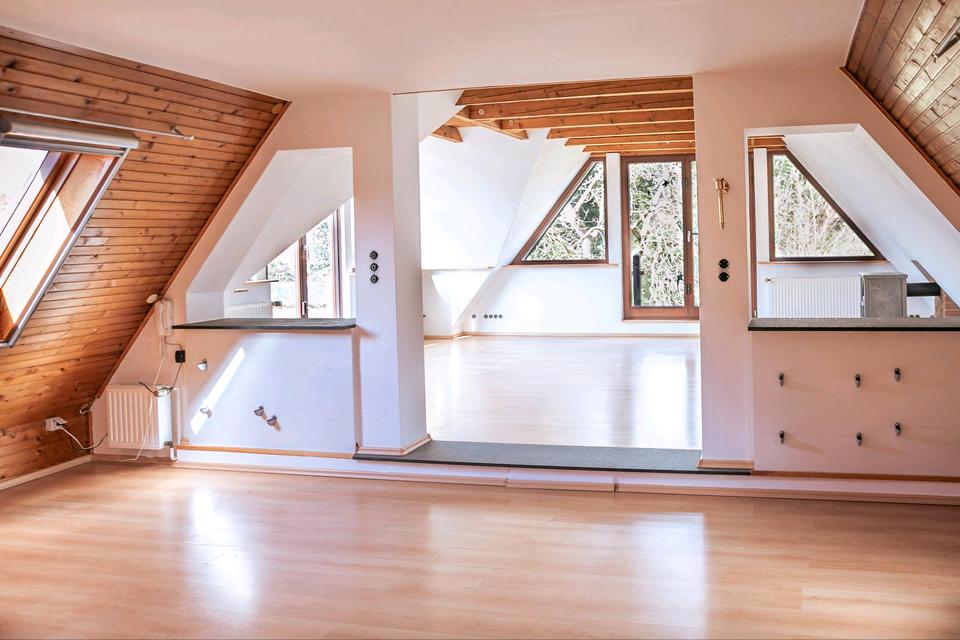 Thumbnail-Helle Wohnung 100m² mit viel Charme & Dachterrasse- perfekte Lage