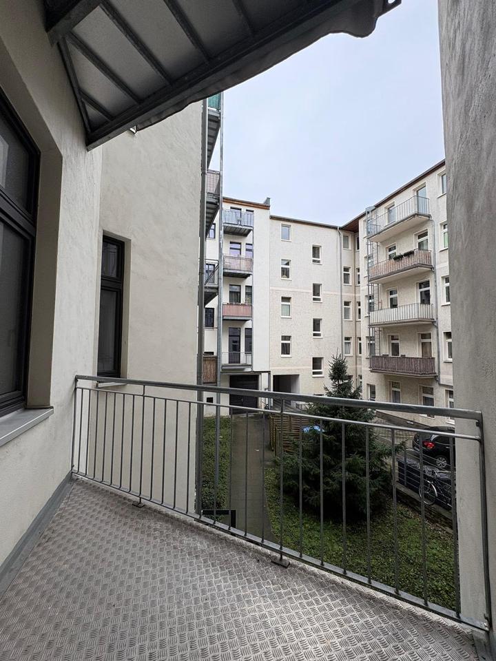 Thumbnail-Sanierte 2-Raumwohnung in Stadtfeld-Ost mit Balkon