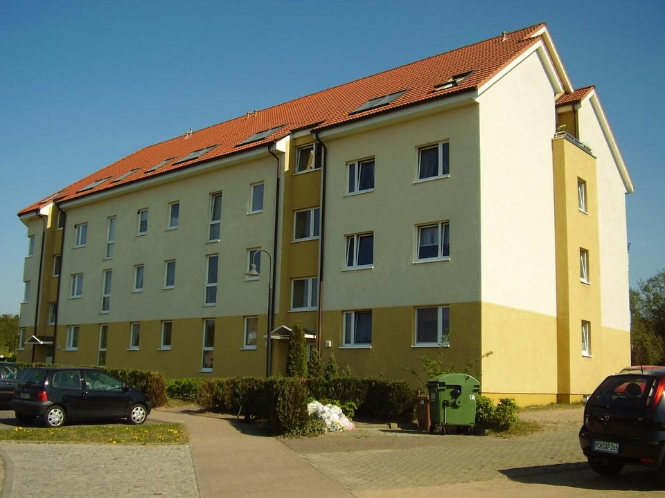 Thumbnail-Kleine modernisierte Wohnung mit Balkon