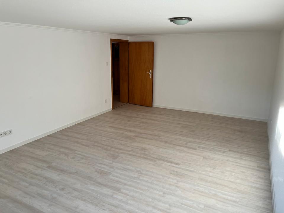 Thumbnail-Souterrainwohnung in Alsfeld-Altenburg ab dem 01.09.2026 frei