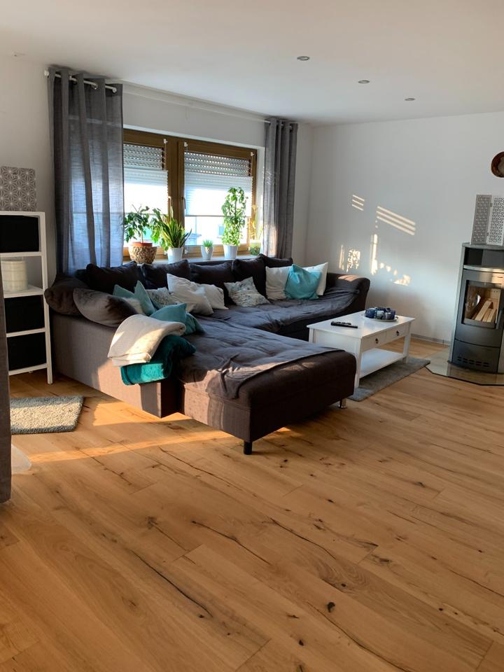 Thumbnail-Gepflegte 4,5 Zimmer- Wohnung mit großzügigem Balkon