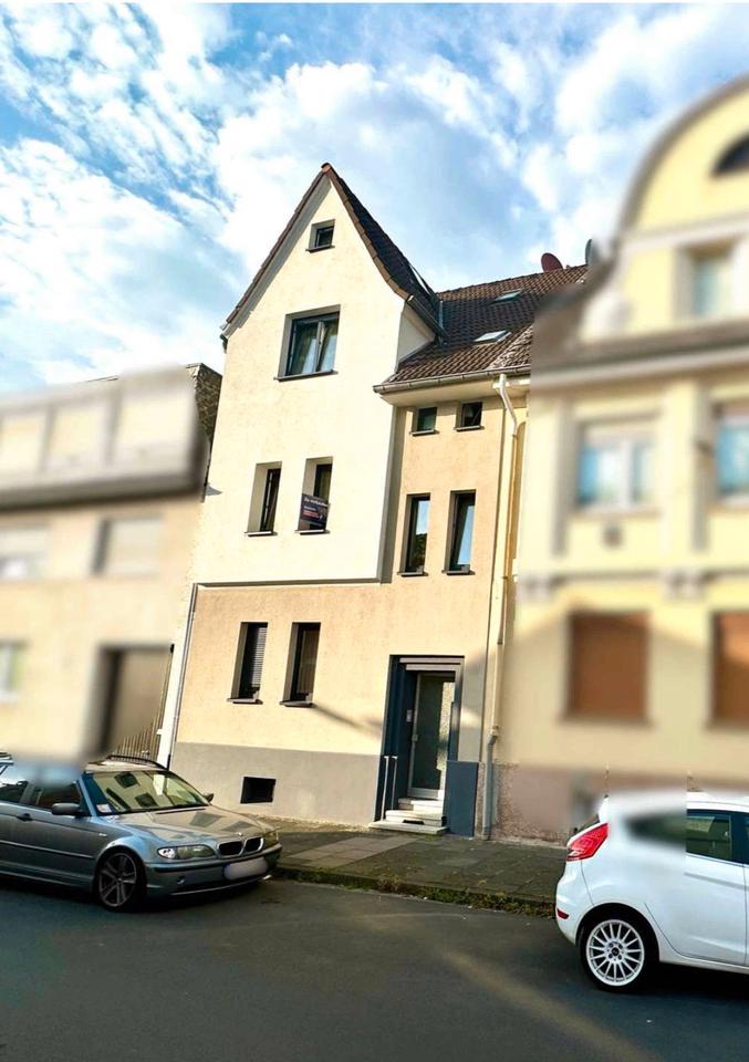 Thumbnail-Mehrfamilienhaus in Siegburg Zentral- Kapitalanlage