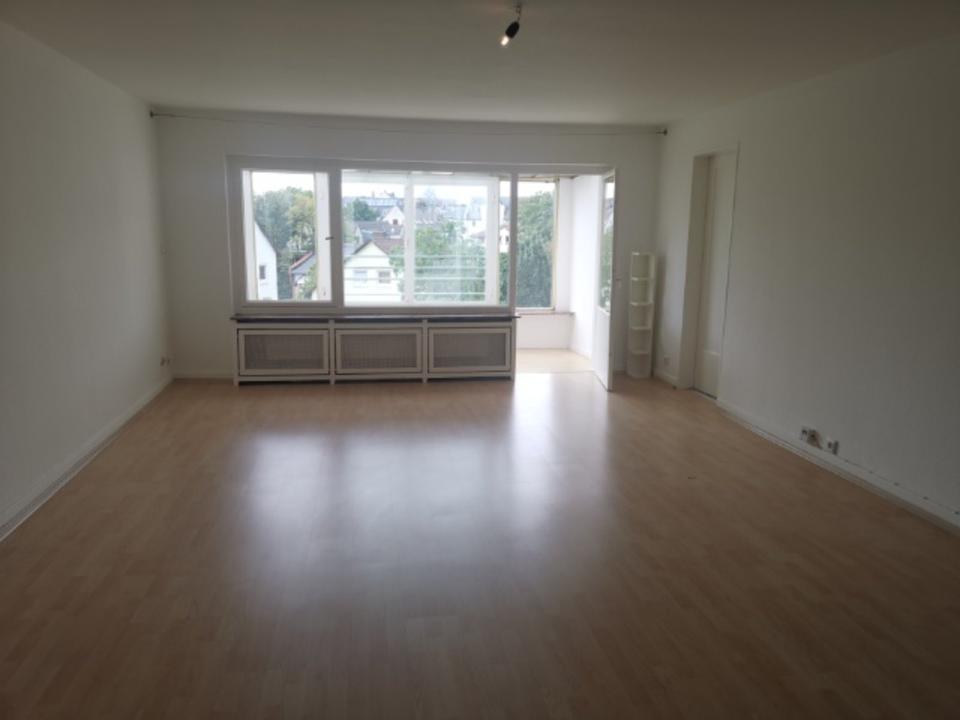 Thumbnail-2ZW WOHNUNG ALTBAU WANNENBAD EBK WINTERGARTEN ZENTRALE LAGE FRIEDBERGER ANLAGE 15ECKE SANDWEGPFINGSTWEIDSTR PARK GEGENÜBER RUHIGE LAGE WOHNUNG GEHT NACH HINTEN ZUM GARTEN 1.250 €