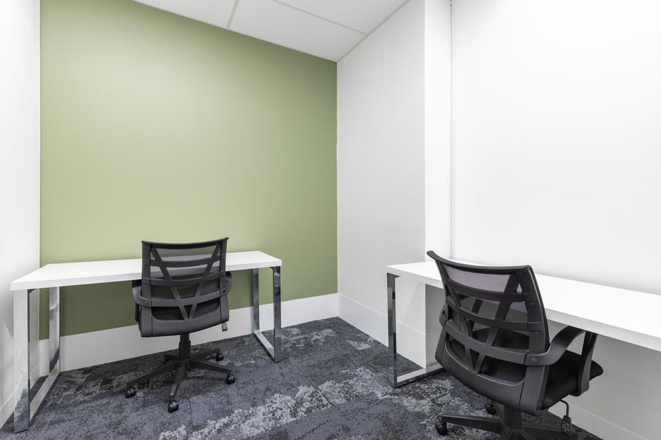 Thumbnail-Unbegrenzter Bürozugang zu unseren Öffnungszeiten in REGUS Centro