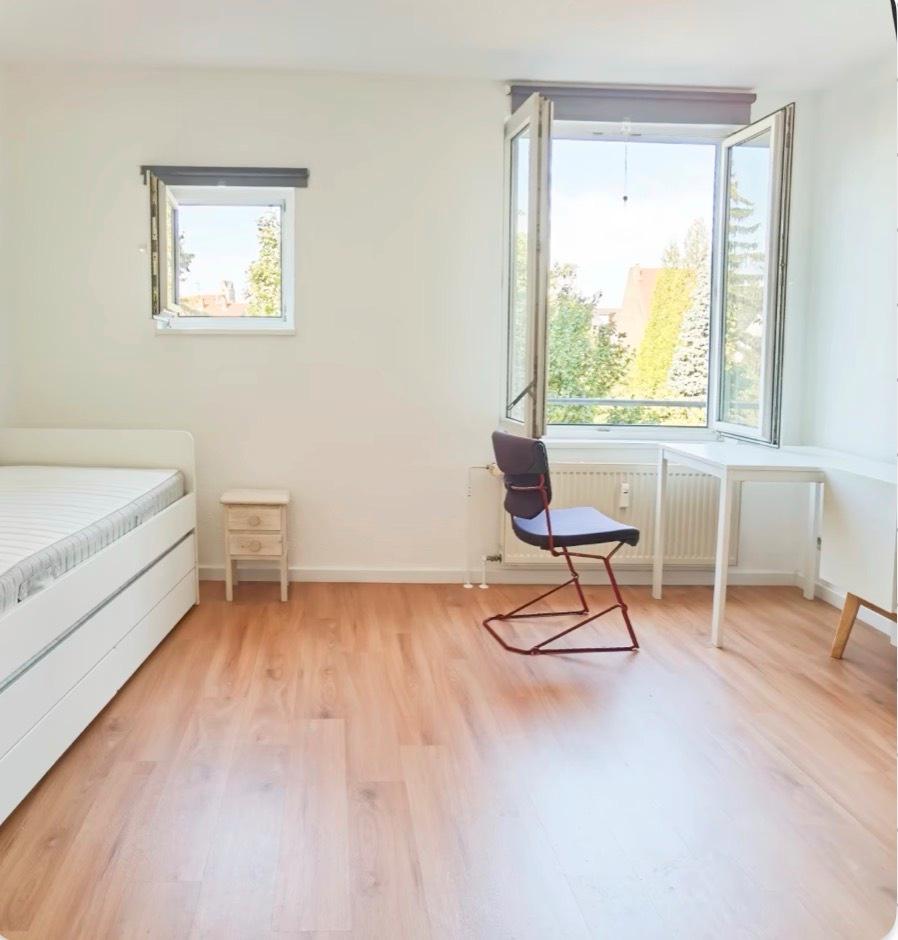Thumbnail-Teilmöbilierte 1-Zimmer Wohnung