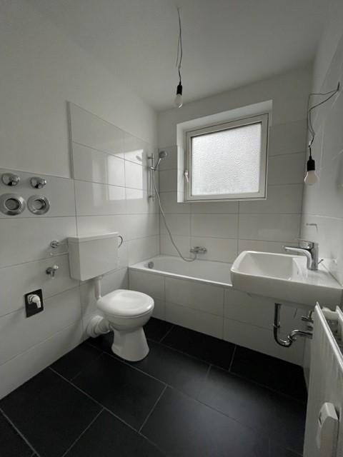 Thumbnail-4-Zimmer-Wohnung in Wilhelmshaven Fedderwardergroden