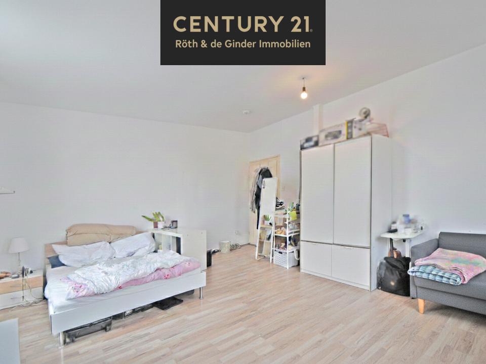 Thumbnail-Großzügiges Wohnen im Zentrum: Helle 3-Zimmer-Wohnung mit neuem Bad