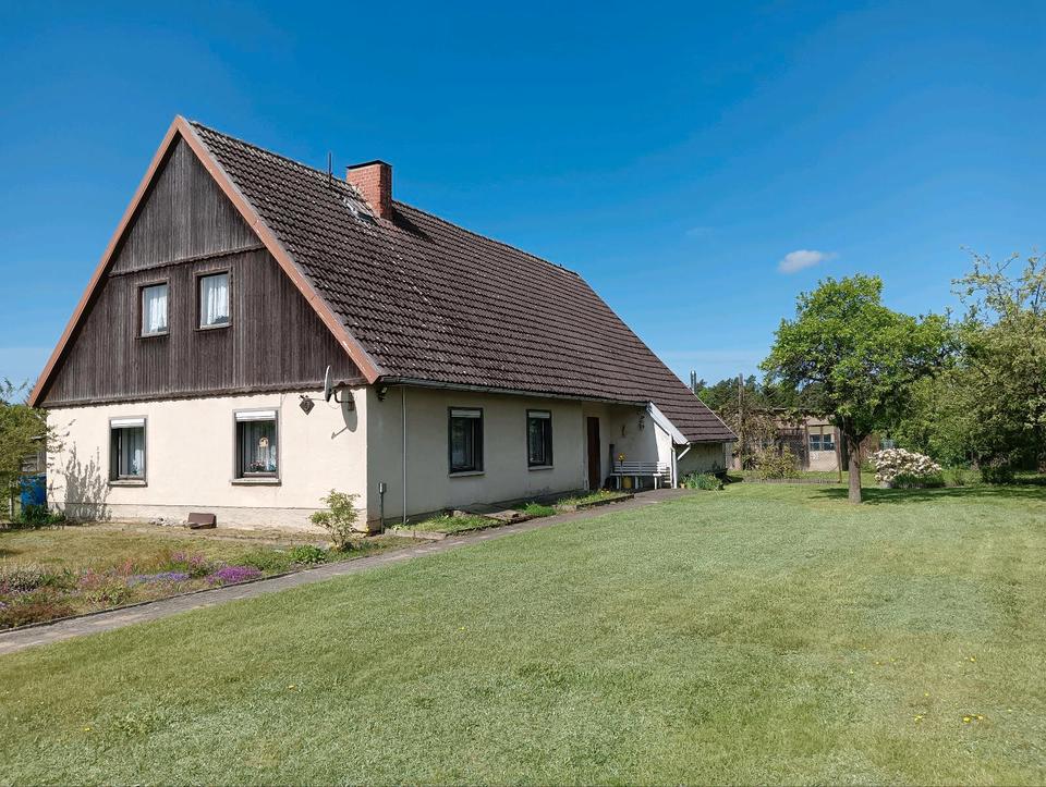 Thumbnail-Haus und großes Grundstück
