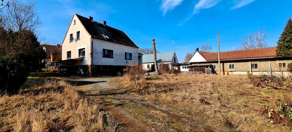 Thumbnail-Einfamilienhaus mit sehr viel Platz und ruhiger Lage