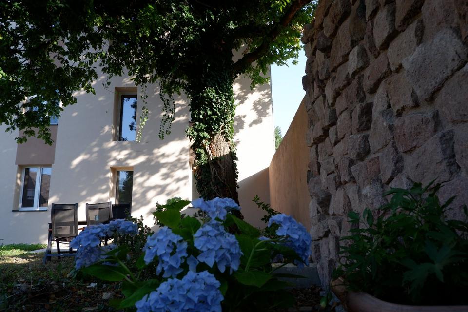 Thumbnail-Erstbezug: Hochwertige Erdgeschosswohnung mit Terrasse & Garten