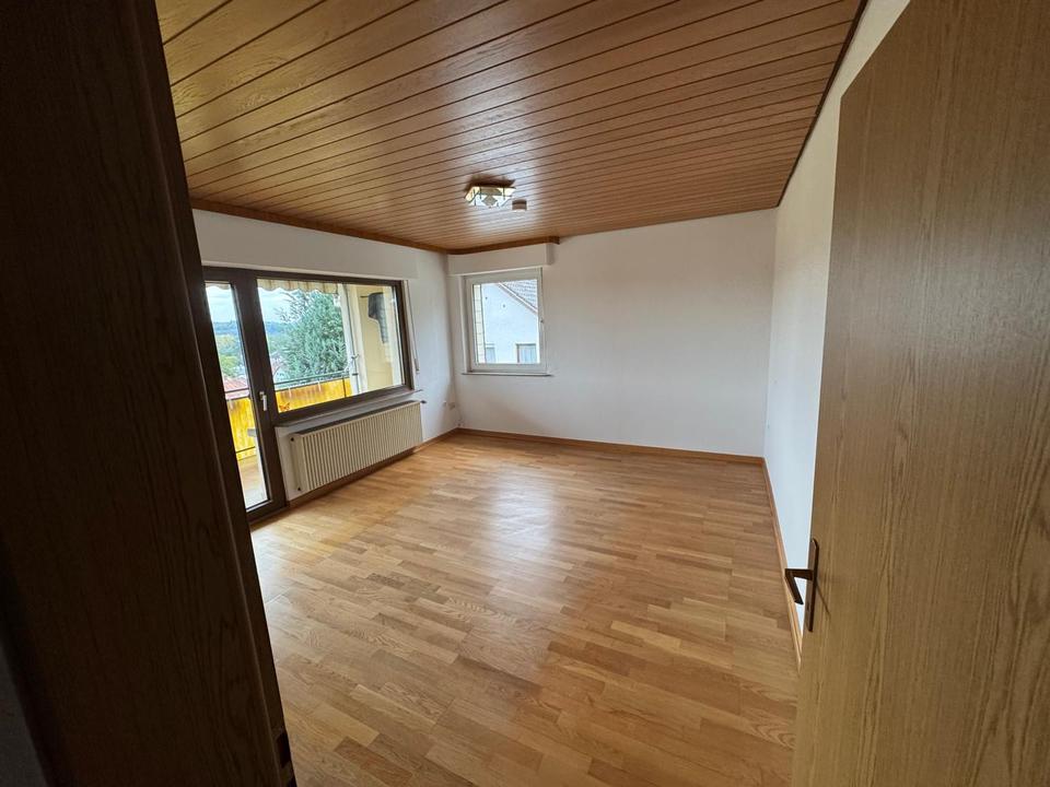 Thumbnail-Helle & großzügige Familienwohnung mit Balkon – ruhige Lage