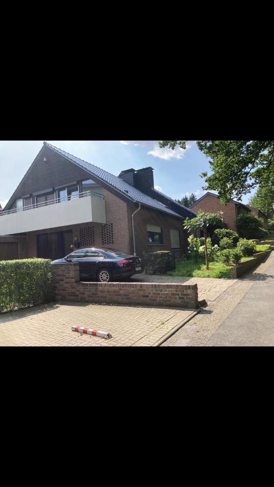 Thumbnail-Stadtnah -Große Doppelhaushälfte direkt am Wald in A1 Lage