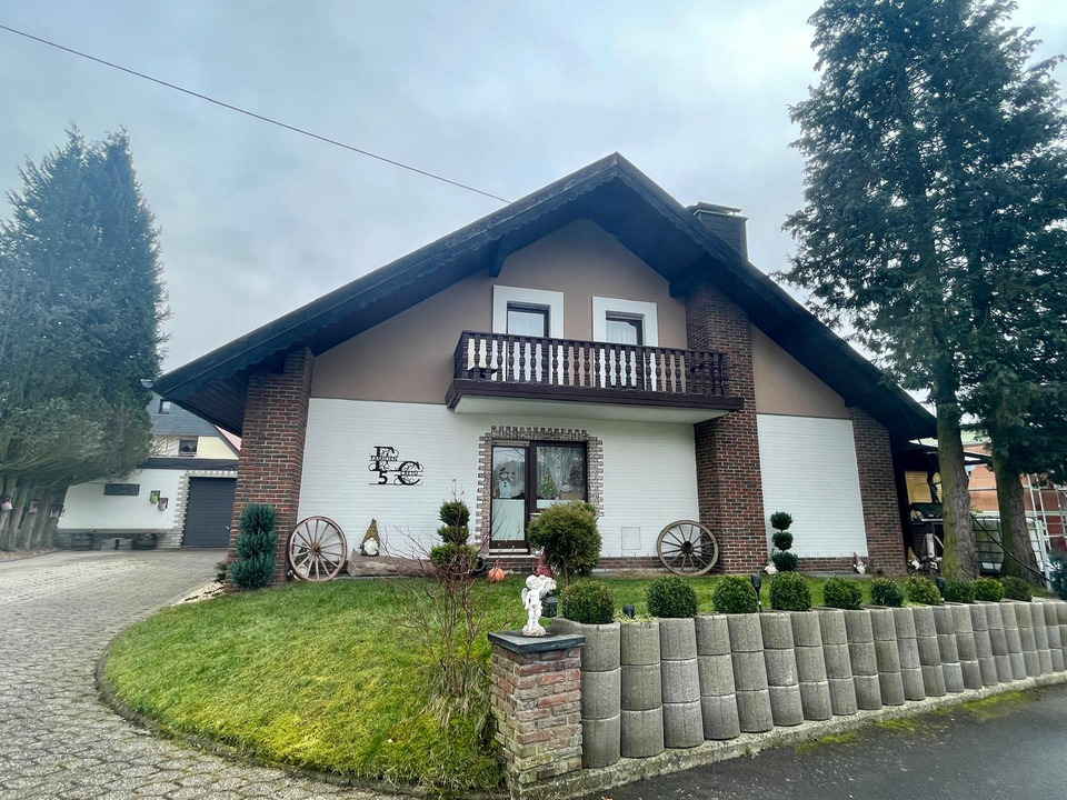 Thumbnail-Traumhaus in ruhiger Lage:Südwest-Garten,Kamin & Sauna in Ratzert