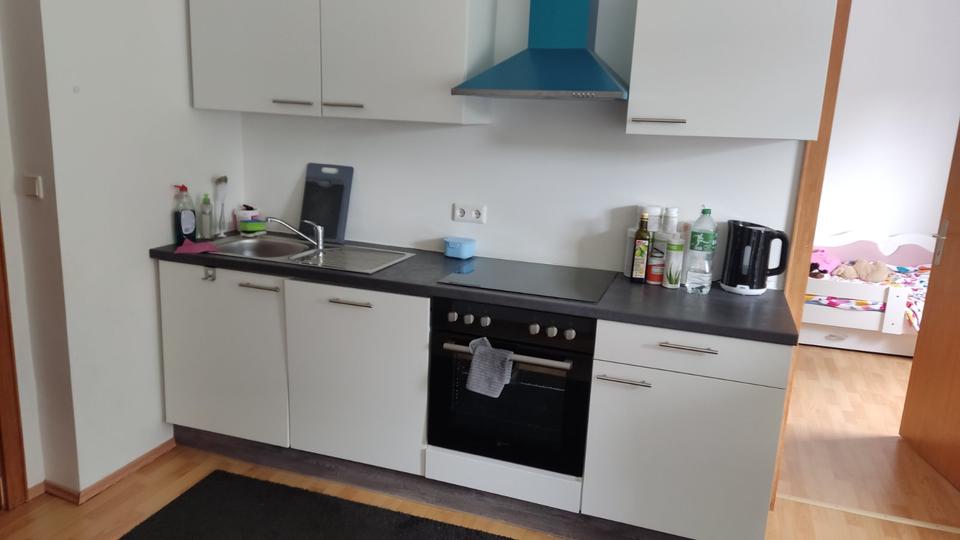 Thumbnail-2-Zimmer Wohnung mit neuwertiger Einbauküche