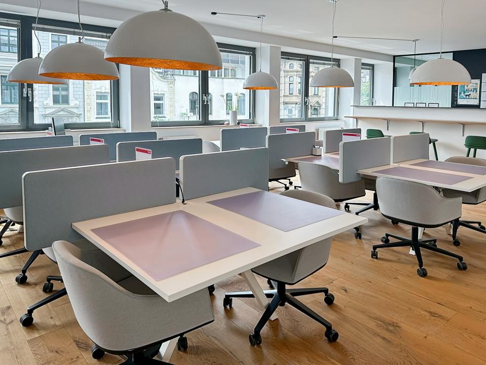 Thumbnail-Coworking-Bereich in Regus Bismarckstraße