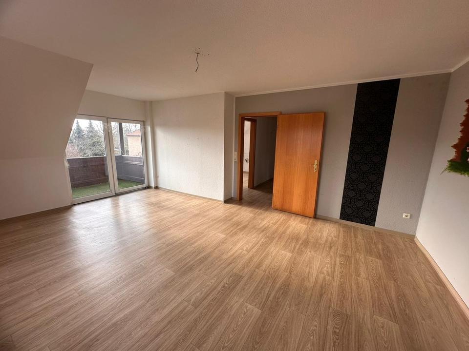 Thumbnail-Schöne helle 4-Raum-Maisonettewohnung mit viel Platz und Charme