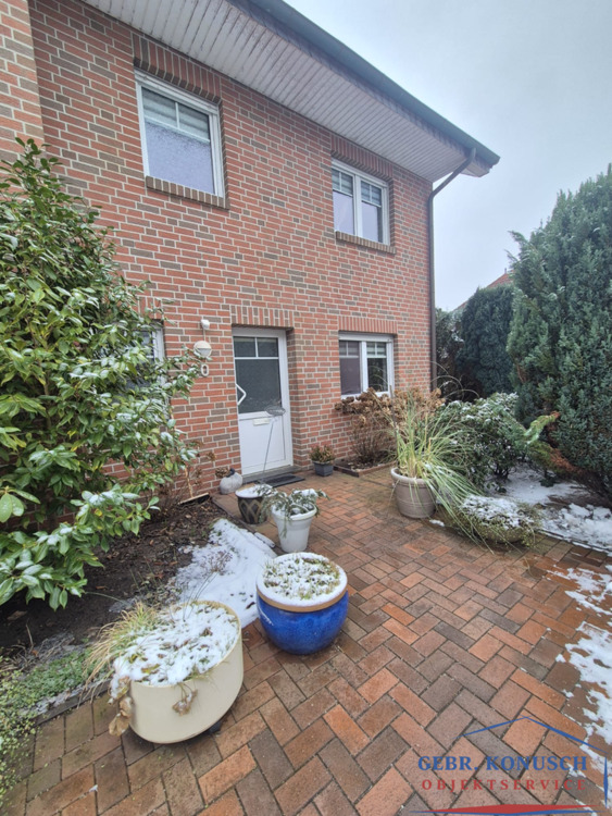 Thumbnail-Zur Vermietung steht ein Scheibenhaus mit Garten und Terrasse.