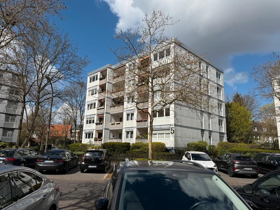 Thumbnail-3-Zimmer 82qm Wohnung in Rondorf zum Verkauf.